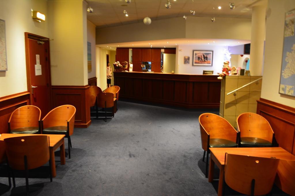 Hotel Royal Astor Oostende Bagian luar foto