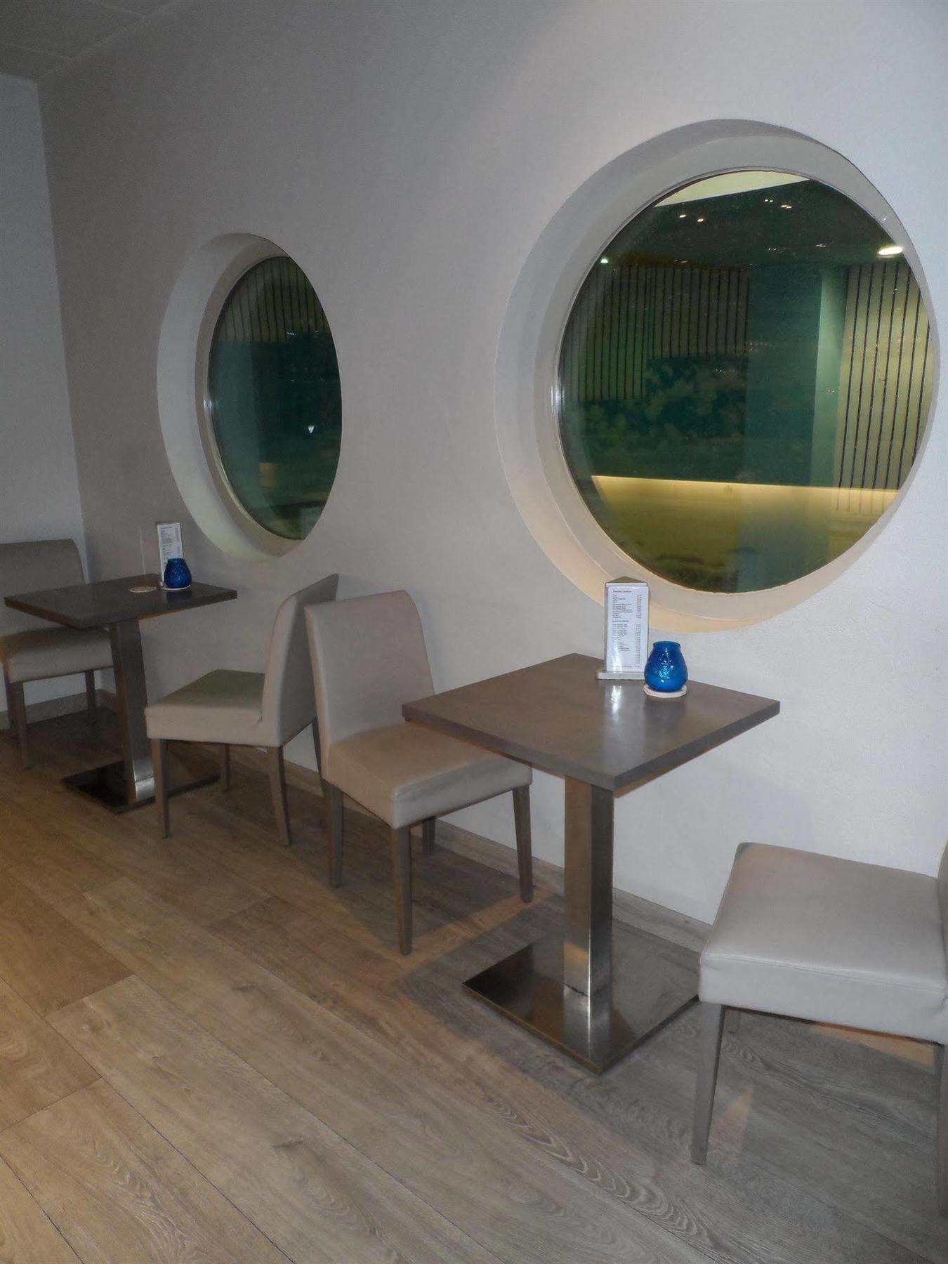 Hotel Royal Astor Oostende Bagian luar foto